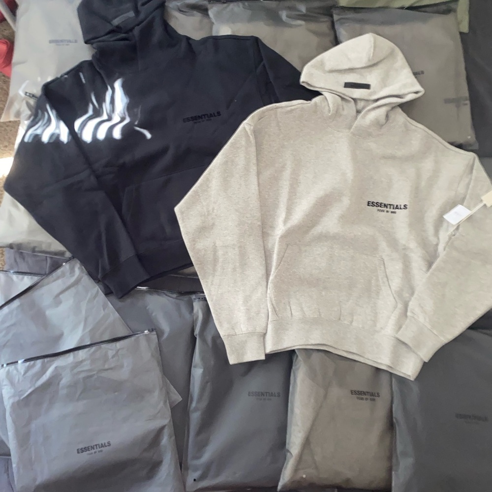 Essentials Men's Black and dark oak Hoodies